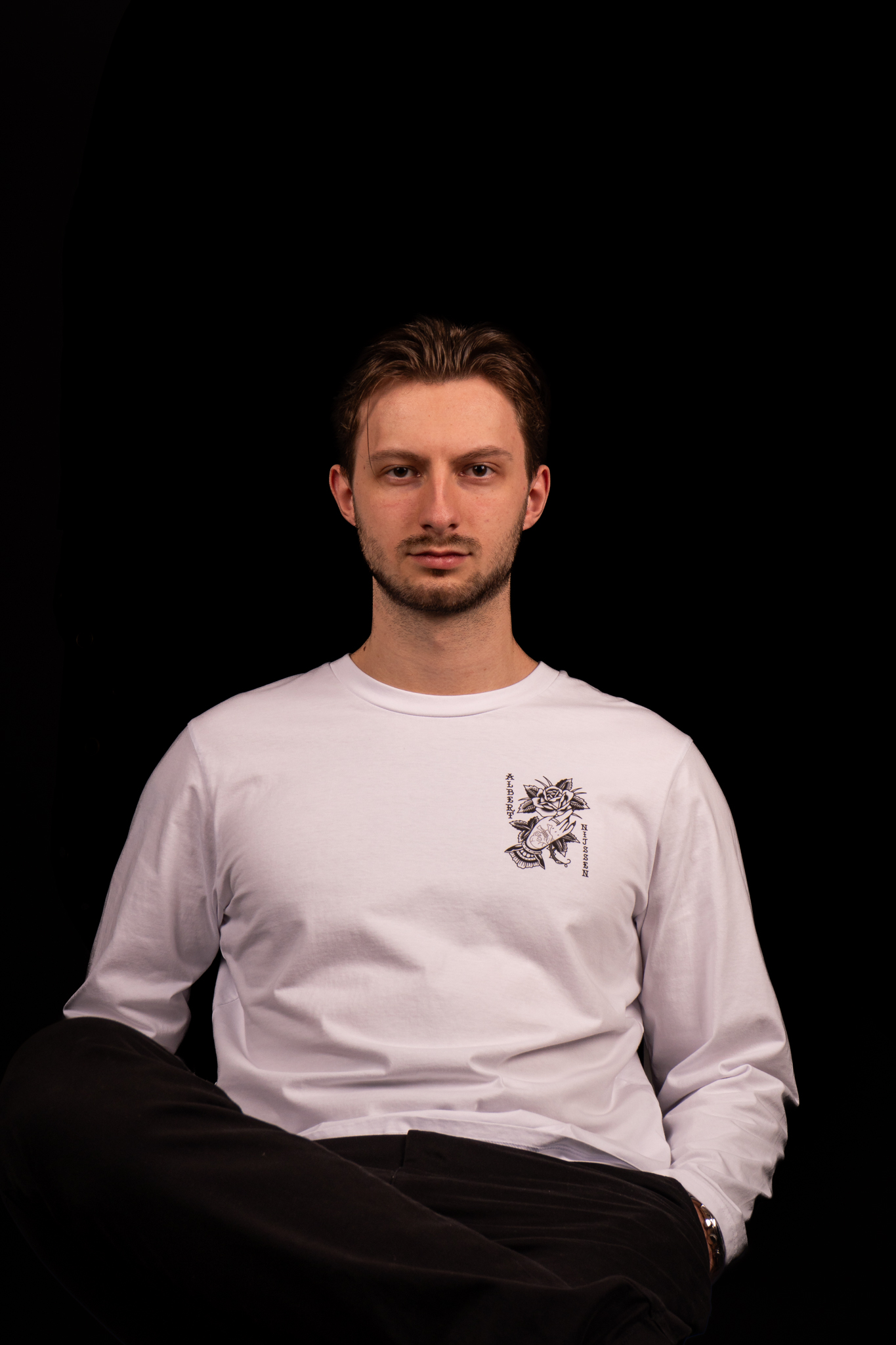 White shirt design model